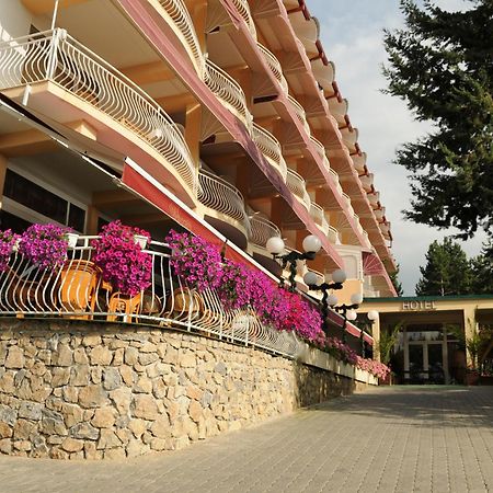 Hotel Belvedere Ohrid Exteriör bild